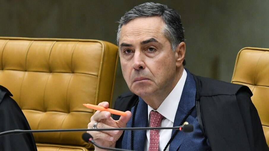 Ministro do STF Luis Roberto Barroso suspendeu condução coercitiva de Wizard