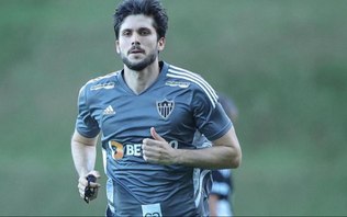 Zagueiro encostado no Galo pode ser reforço do São Paulo
