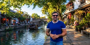 Conheça a “Veneza da China” Uma cidade que poucos brasileiros conhecem esconde um verdadeiro oásis a poucos quilômetros de Xangai
