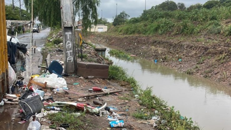 Prefeitura de Curitiba recolhe mais de 400 toneladas de lixo