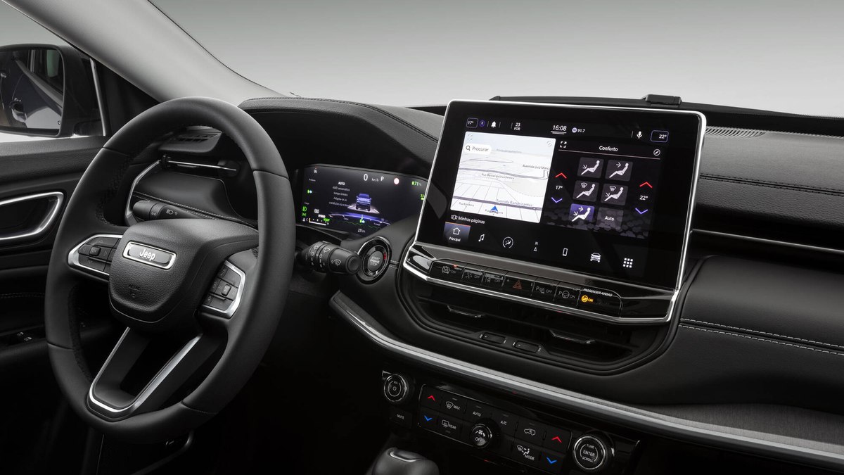 Jeep Compass 4Xe vem com cluster digital e configurável e multimídia com internet a bordo Jeep Compass 4Xe vem com cluster digital e configurável e multimídia com internet a bordo