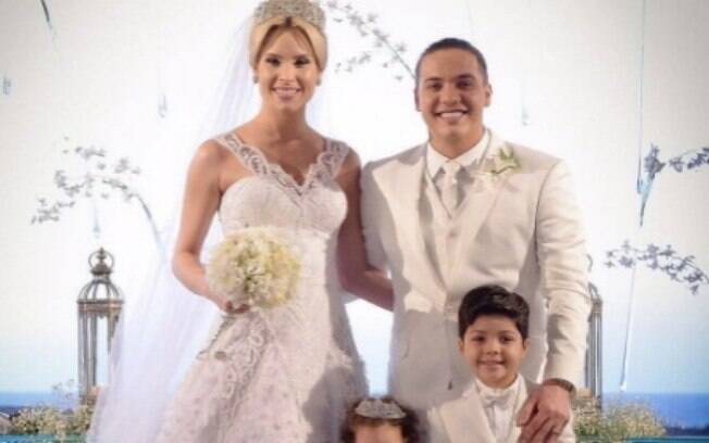 Wesley Safadão e Família no dia do casamento