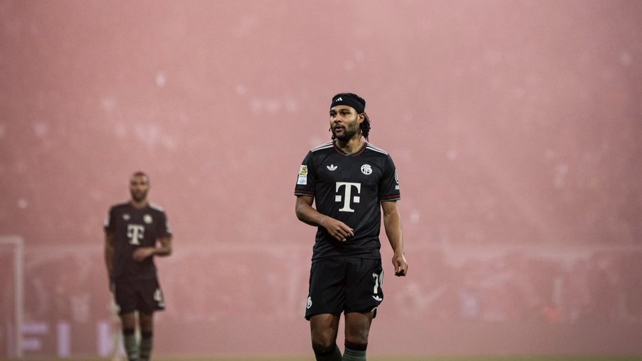 Serge Gnabry perderá a Copa do Mundo com lesão na coxa direita