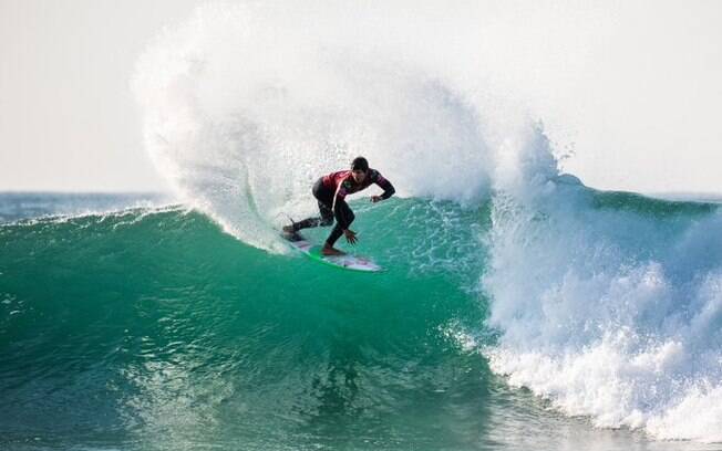 Gabriel Medina foi campão mundial de surf pela primeira vez