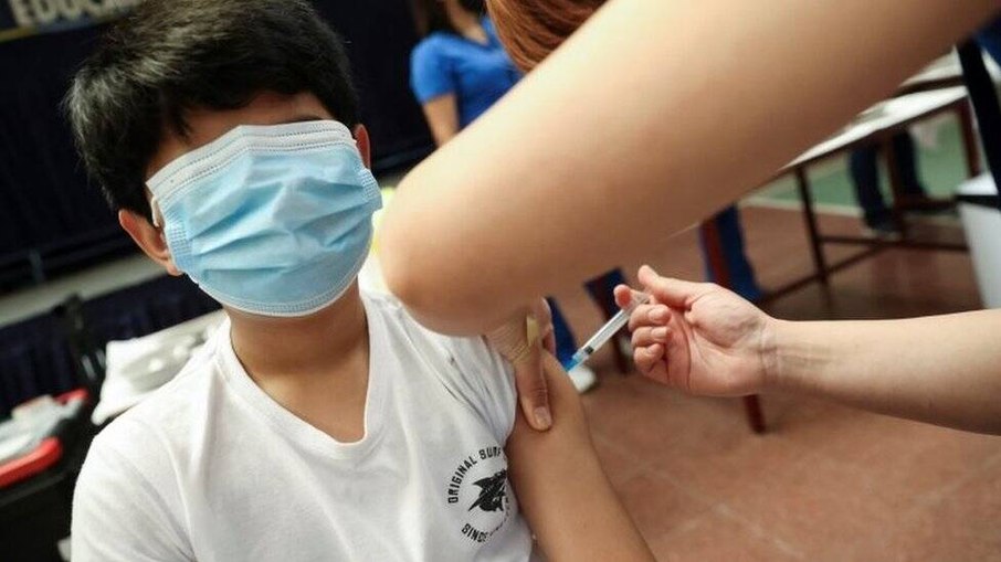 CoronaVac: Anvisa aprova vacina para crianças de 6 a 17 anos