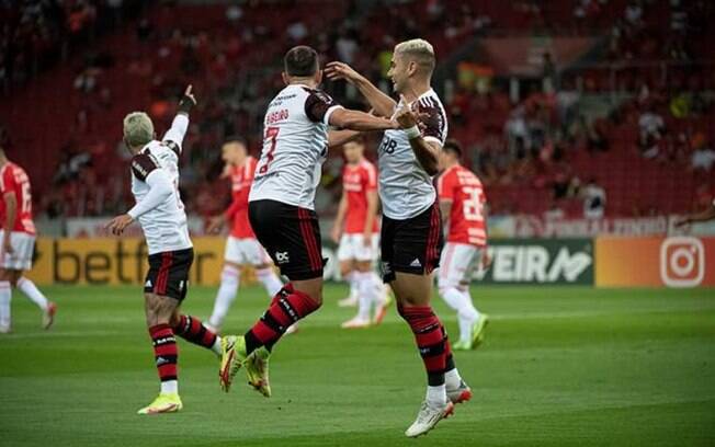 Sintonia entre Andreas e Everton Ribeiro traz bom potencial para o Flamengo na final da Libertadores