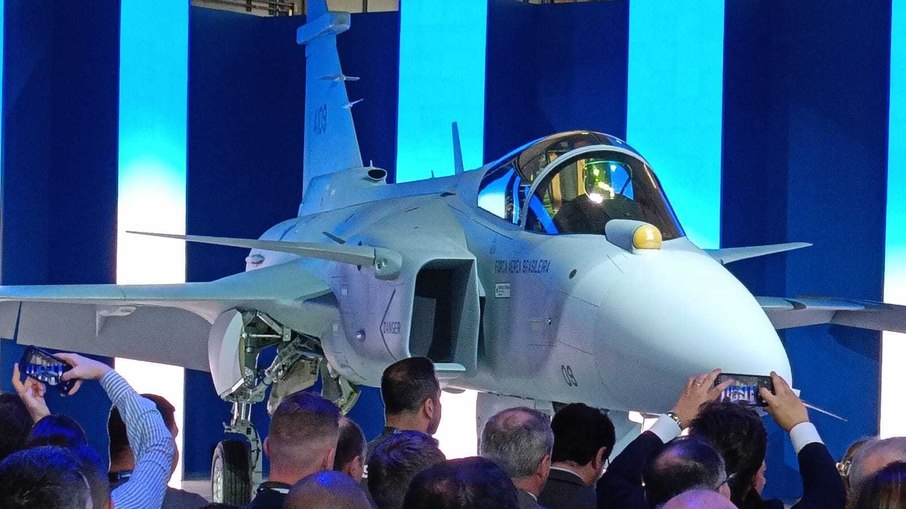 Caça supersônico da Embraer