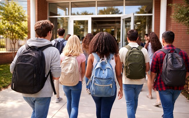Especialista destaca o que considerar ao escolher a escola