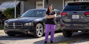 Rodas na grama: multas por estacionamento travam venda de imóvel