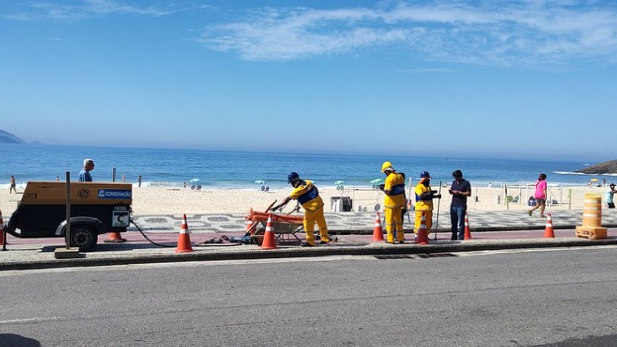 Operação no feriado cria ligação cicloviária da orla à Praça Mauá Operação no feriado cria ligação cicloviária da orla à Praça Mauá