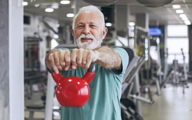 Musculação para idosos: como treinar de forma segura