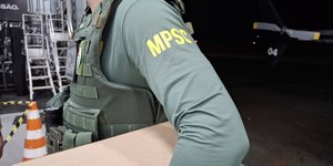 Megaoperação cumpre mais de 300 mandados contra o PCC