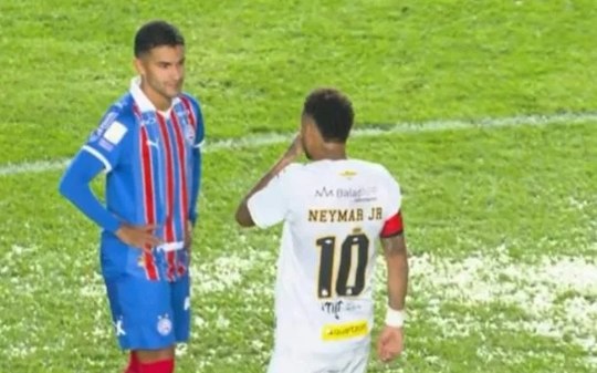 Leitura labial detalha nova ofensa de Neymar a Nestor