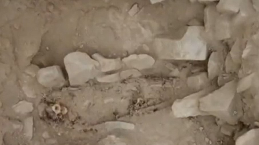 Múmia de 3 mil anos encontrada no Peru