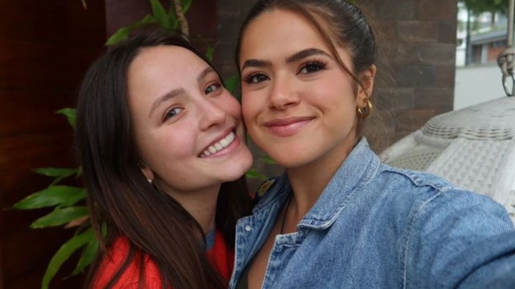 Larissa%20Manoela%20acusa%20%22Fant%C3%A1stico%22%20de%20criar%20disputa%20com%20Maisa