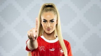 Veja%20como%20%C3%A9%20um%20dia%20na%20rotina%20de%20Alisha%20Lehmann