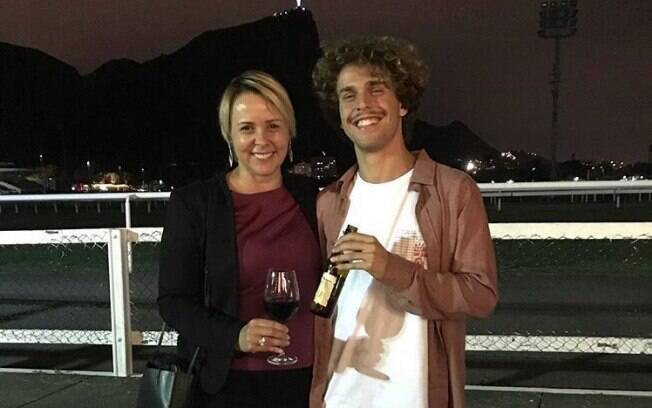 Guilia Gam e Theo Gam Bial