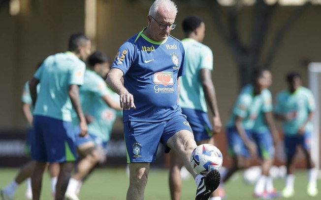 Dorival Júnior voltou ao São Paulo após passagens de altos por Seleção e Corinthians