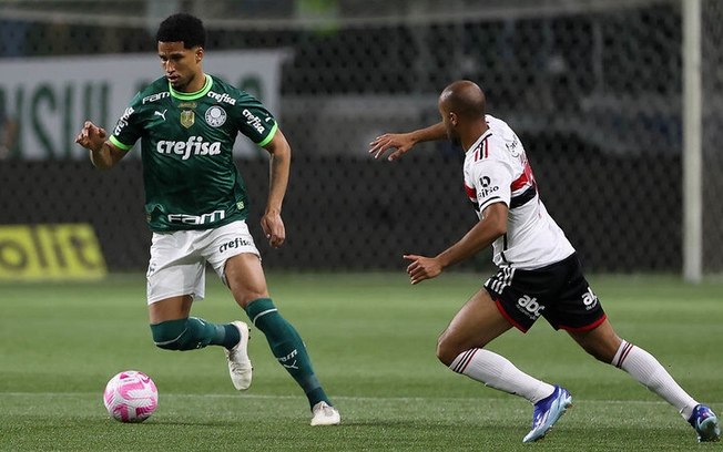 Palmeiras vence São Paulo por 5 a 0 e está em quarto no Brasileirão, com 50 pontos 