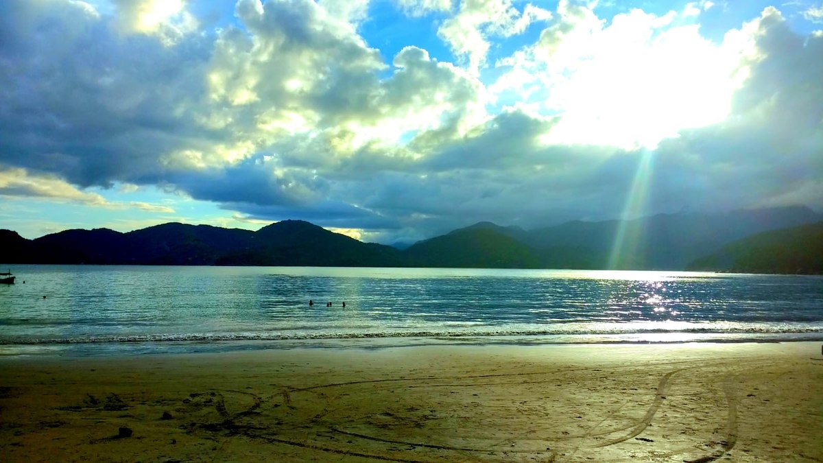 Praia do Lázaro, em Ubatuba, é um dos locais com o consumo ainda proibido