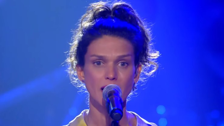 Karina%20Zeviani%2C%20ex-The%20Voice%20Brasil%2C%20morre%20aos%2051%20anos