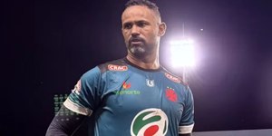 Goleiro Bruno tem pedido negado pela Justiça e segue foragido