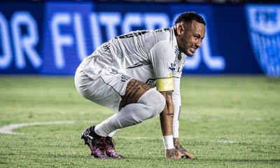 Santos toma decisão sobre tratamento de Neymar