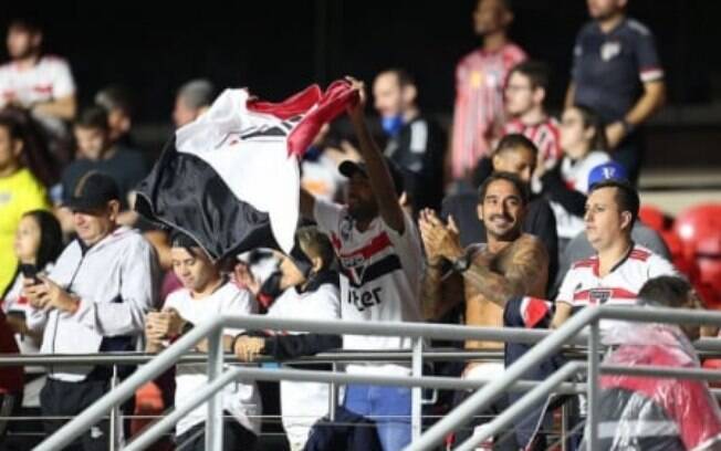 Rogério Ceni destaca importância do mando de campo na semifinal do Paulista