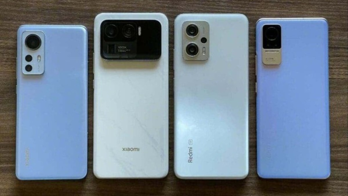 Os quatro celulares da Xiaomi usados por Lei Jun