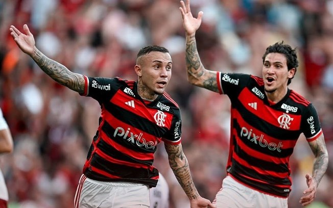 Cebolinha comemorando gol pelo Flamengo