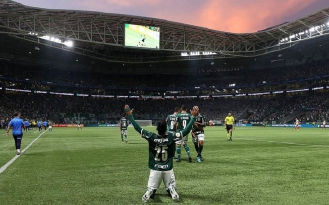 Ano de 2022 é o com mais jogos do Palmeiras entre os 25 maiores públicos do Allianz Parque