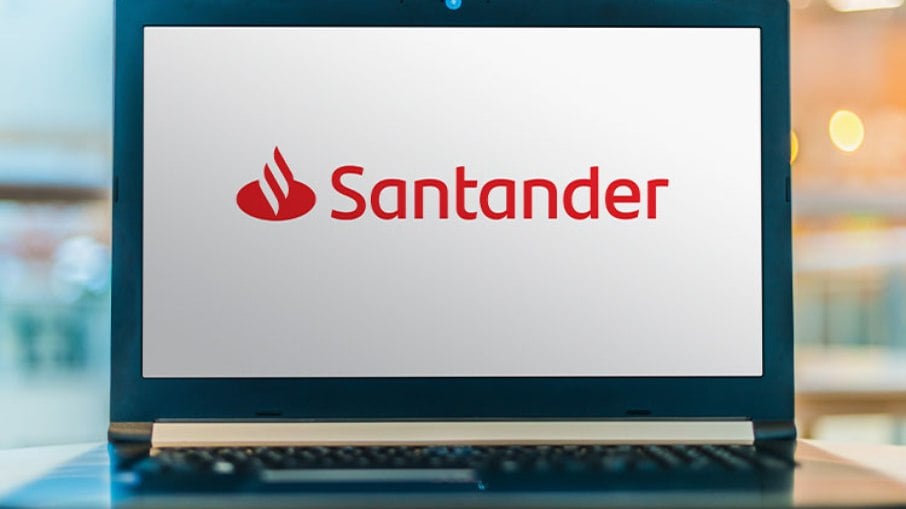 Procon Carioca diz ter notificado Santander por falhas no aplicativo. Banco nega recebimento
