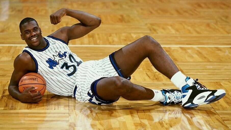 Shaquille O'Neal já chamava a atenção pelos músculos quando ingressou na NBA 