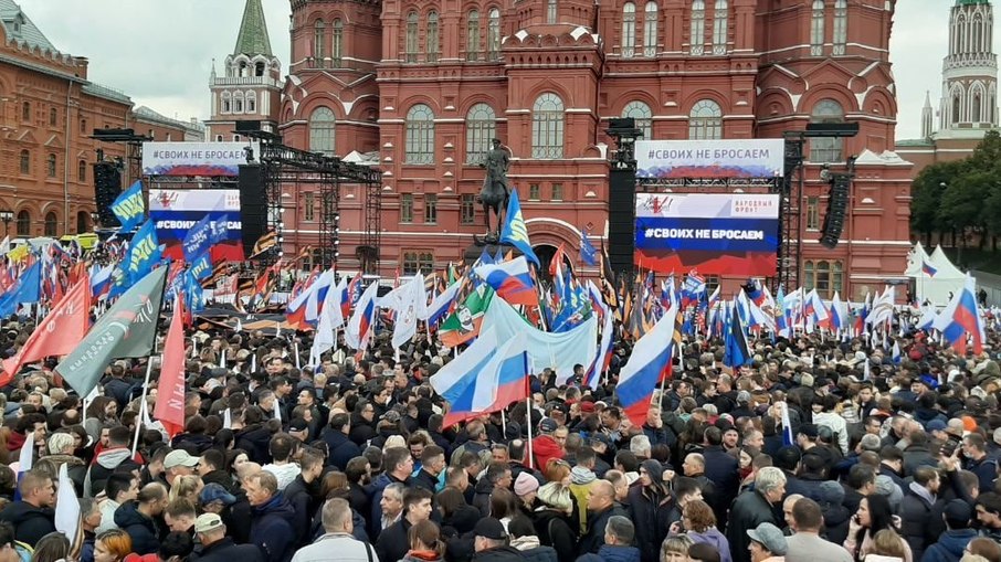 Manifestação na Rússia em apoio aos referendos