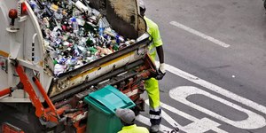 Mulher morre após trabalhar sob calor extremo em Barcelona