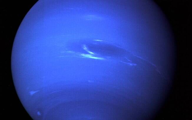 Assim como a grande tempestade de Júpiter, a mancha encontrada no planeta Netuno também desaparecerá logo