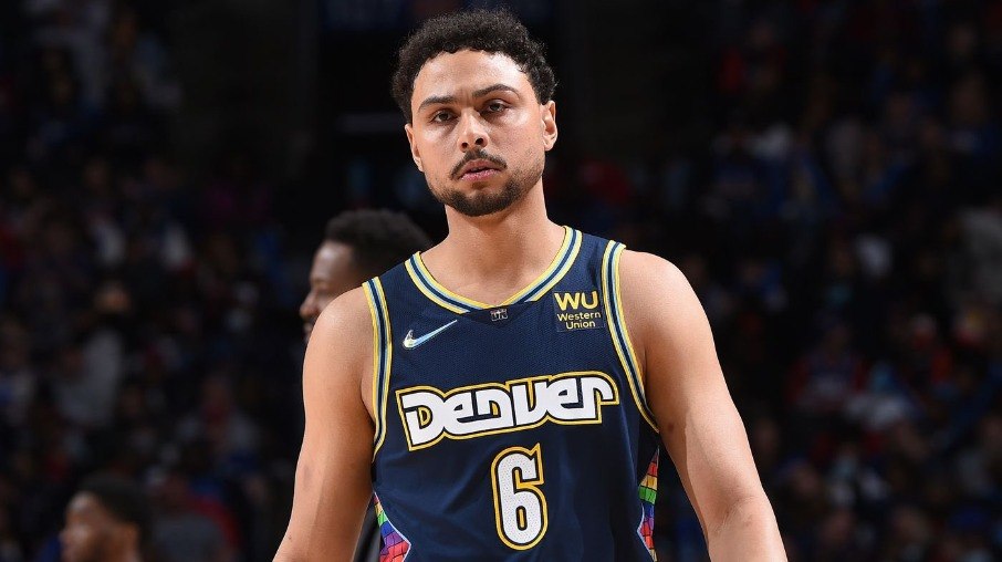 Bryn Forbes é preso após acusação de violência doméstica