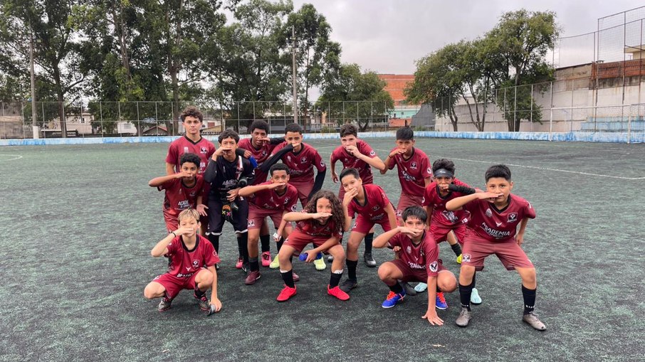 Equipe sub-13 voltará a jogar no final de semana. Equipe sub-13 voltará a jogar no final de semana.