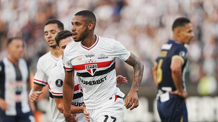 André Silva brilha, e São Paulo bate Alianza Lima na Libertadores