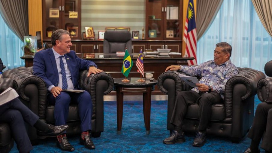 Ministros se reuniram para discutir retomada de exportações entre Brasil e Malásia