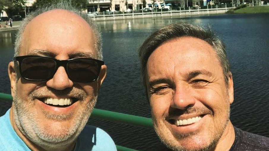 Homero Salles e Gugu Liberato