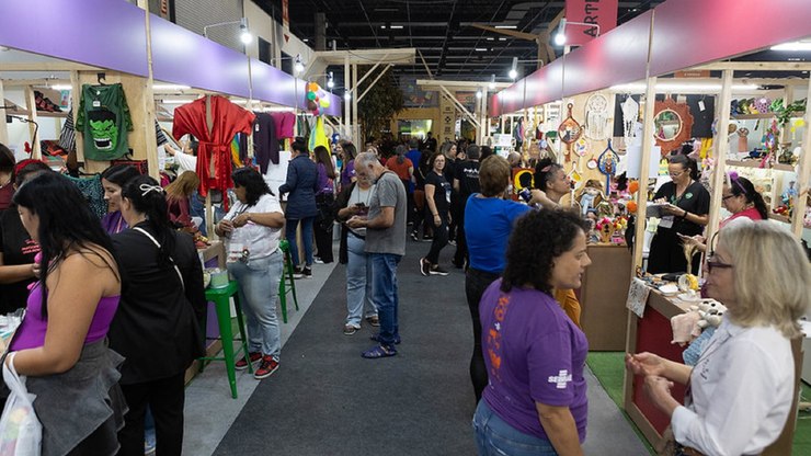 Louveira organiza participação na Feira do Empreendedor 2025