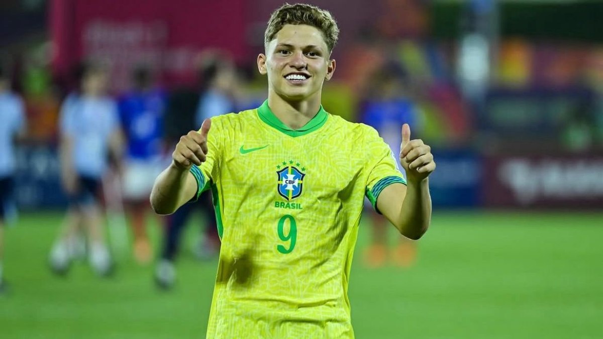 Dell comemora gol marcado no Mundial sub-17 Dell comemora gol marcado no Mundial sub-17