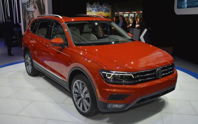 Nova geração do Volkswagen Tiguan segue a nova identidade visual da marca alemã no mundo