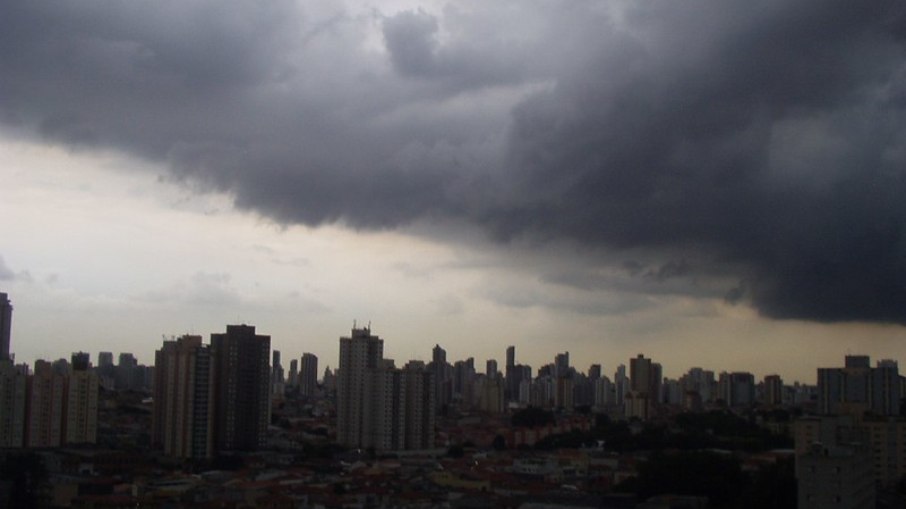 Tempestade e chuva em São Paulo