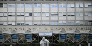 Qual a gravidade da doença do Papa Francisco? Entenda