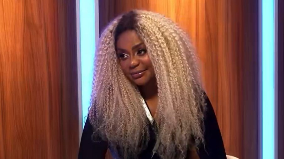 Cariúcha admite grande vergonha em A Fazenda Cariúcha admite grande vergonha em A Fazenda