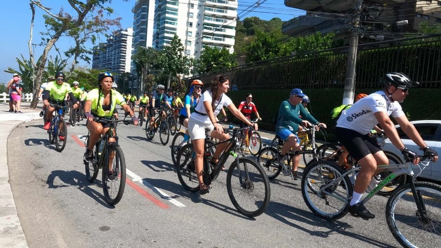Passeio ciclístico em Niterói Passeio ciclístico em Niterói