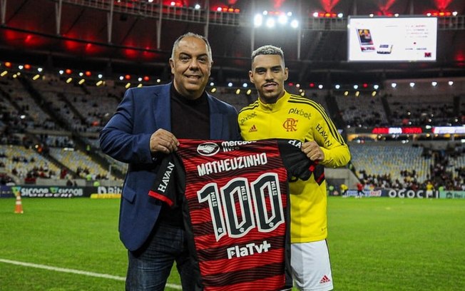 Titular do Flamengo celebra feito em vitória sobre o Cuiabá: 'Inesquecível'