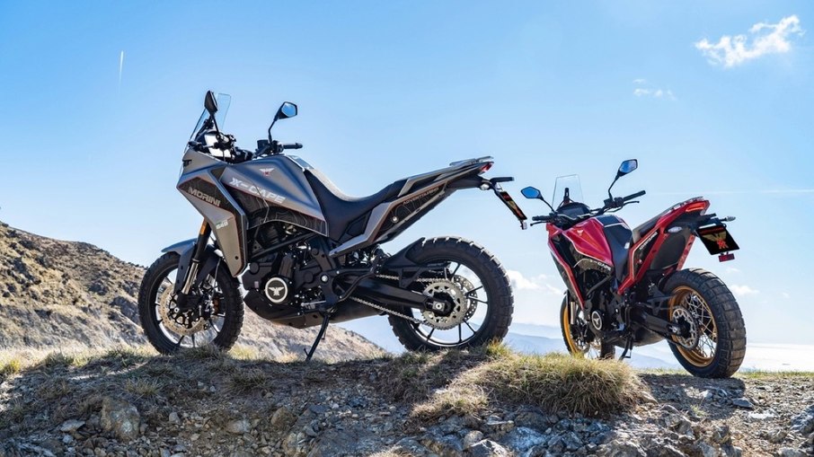 Moto Morini X-Cape 650 em trilha